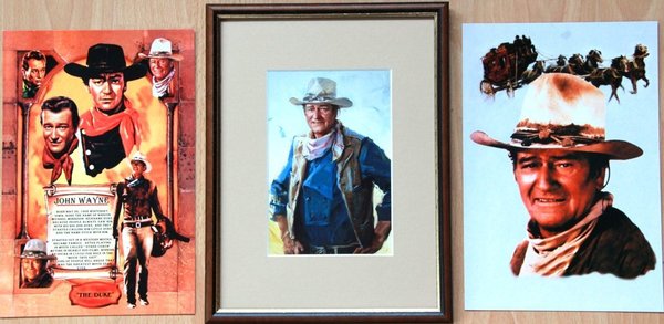 John Wayne - 2 Großpostkarten + Gerahmtes Bild
